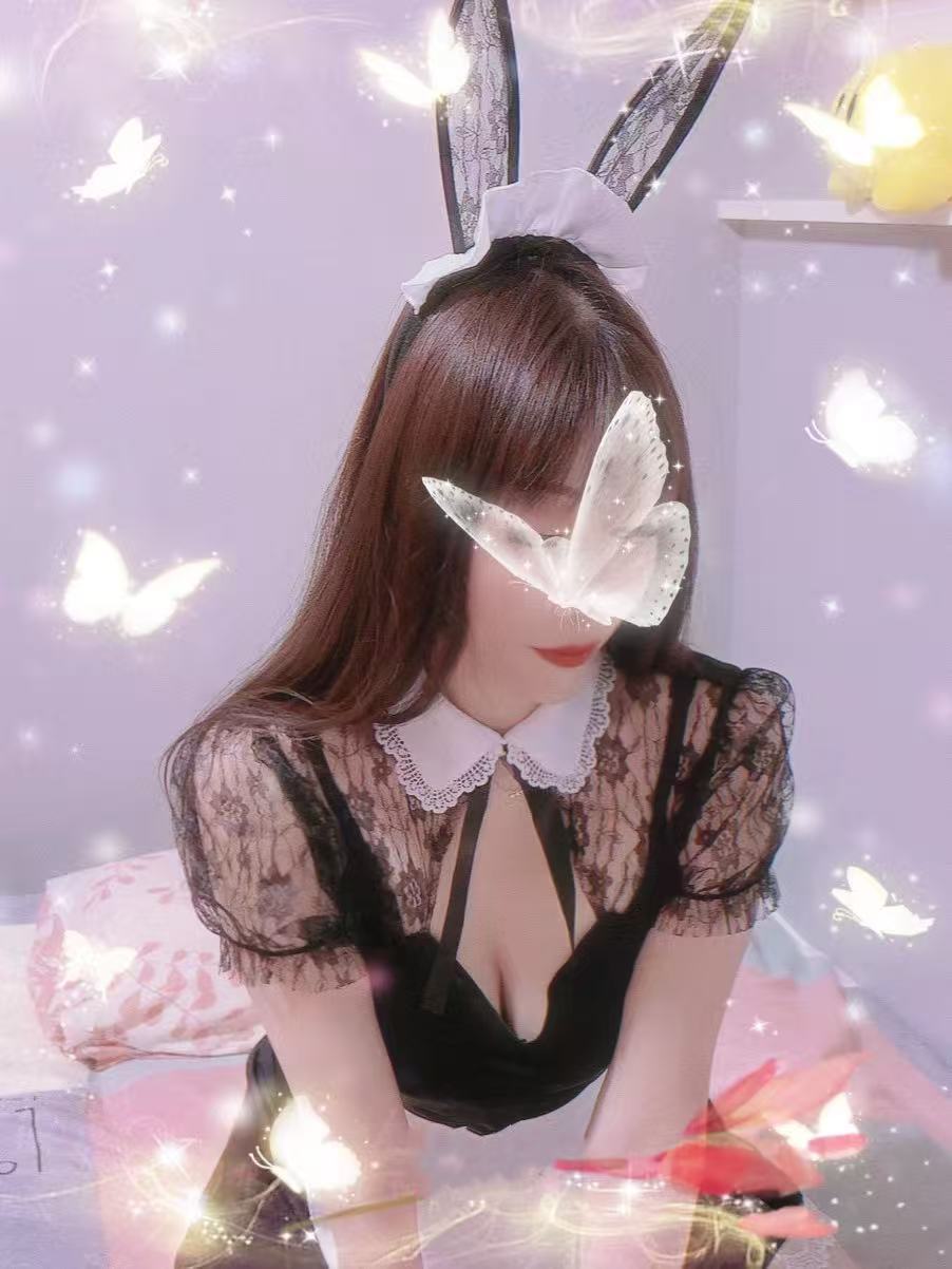 新人　あやちゃん