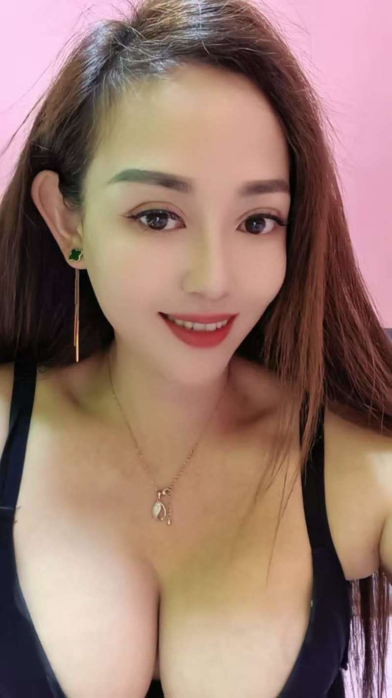 新人：もえちゃん💖本人保証