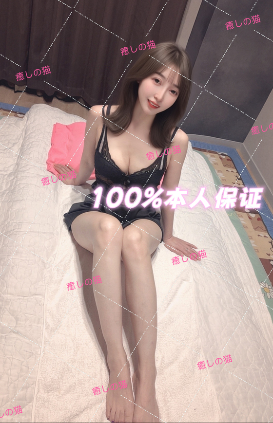 新人入店，カナちゃん、22歳、Eカップ、100%本人保証