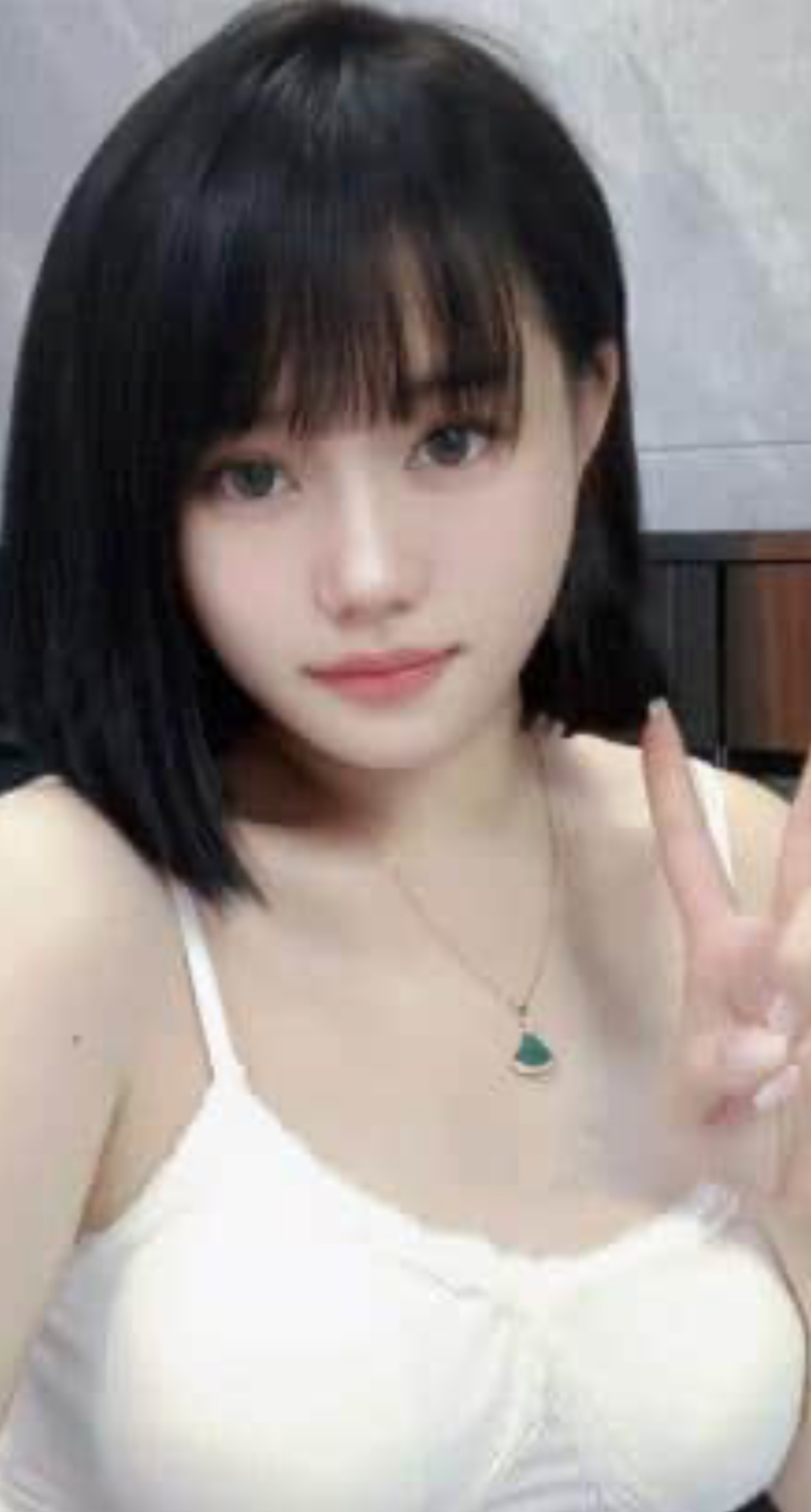 1月13日[新人入店] かおりちゃん　(本人保証)