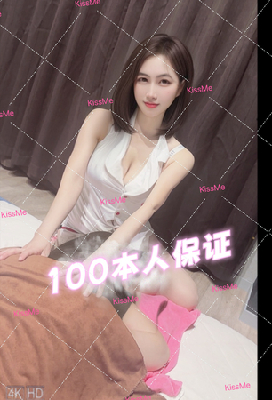 ゆなちゃん、22歳、160cm、45kg、Eカップ100%本人保証