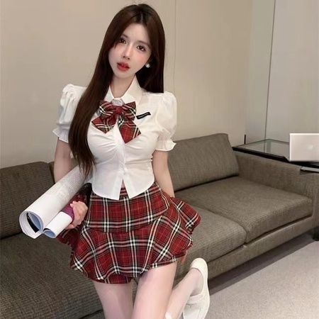 【新人】ひとみちゃん